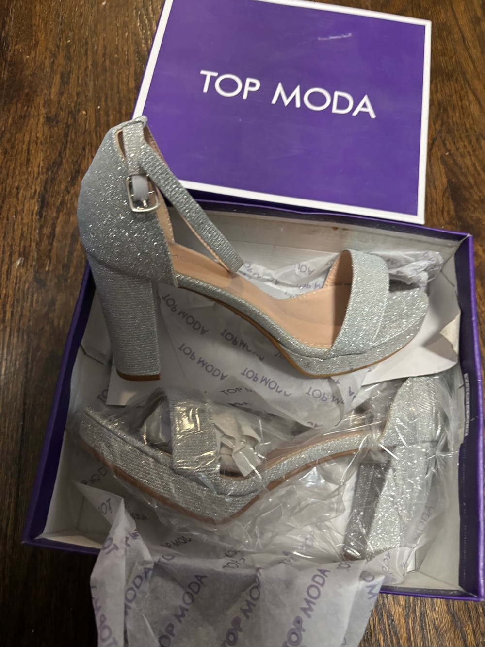 Top Moda, NWT Silver Glitter Block Heel Sandals, Size 6 1/2